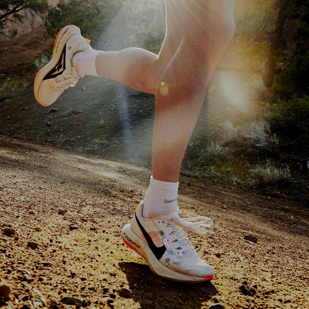 Nike Ultrafly White/Black/Total Orange/Pale Ivory