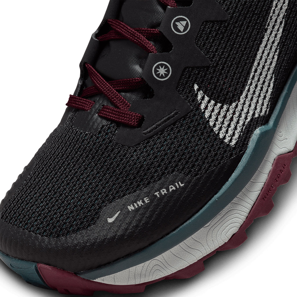Nike React Wildhorse 8 Black/Sea Glass/Deep Jungle/Night Maroon
