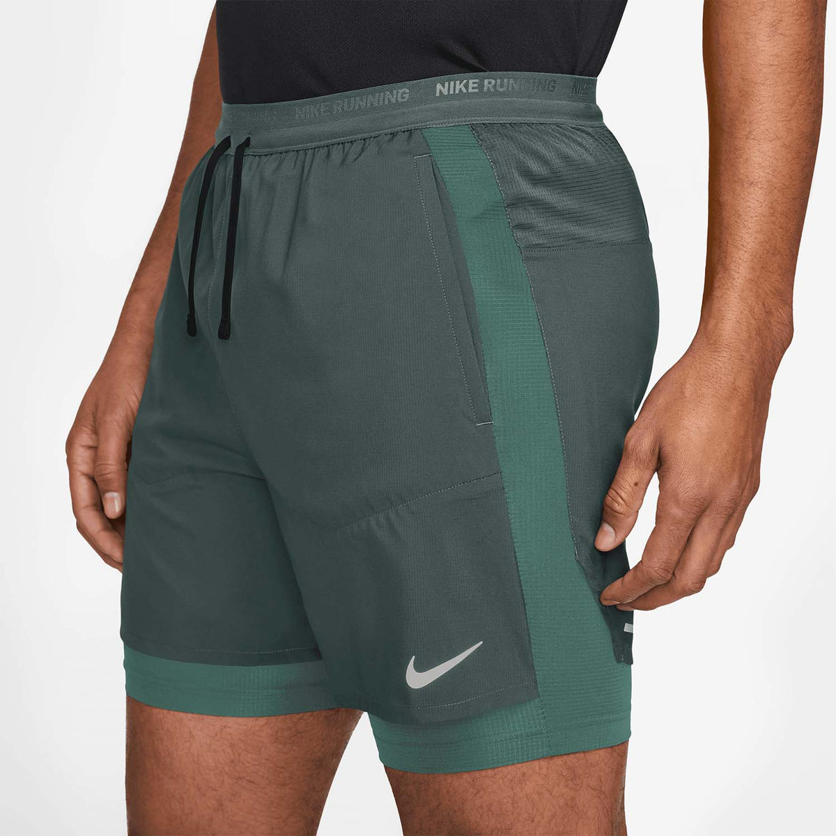 Nike Dri-FIT Stride Hybrid 2 in 1 5in Pantaloncini Vintage Green/Bicoastal/Reflective Silver