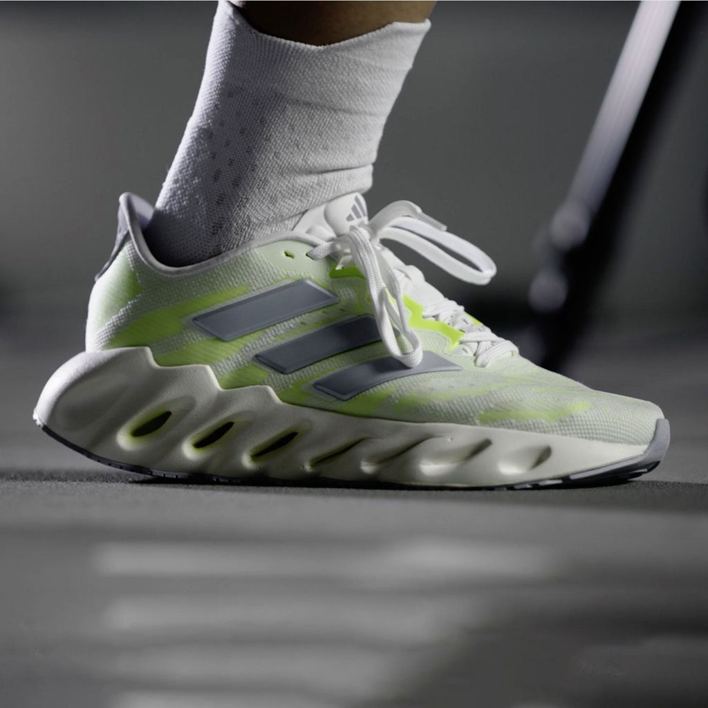 adidas Switch FWD Cloud White/Silver Violet/Lucid Lemon