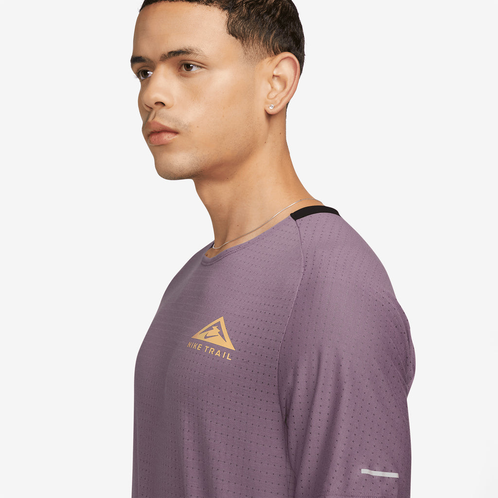 Nike Dri-FIT Solar Chase Maglietta Violet Dust/Melon Tint