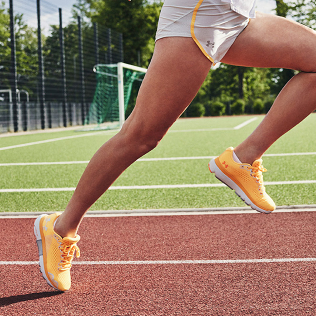 Under Armour HOVR Infinite 4 Yellow